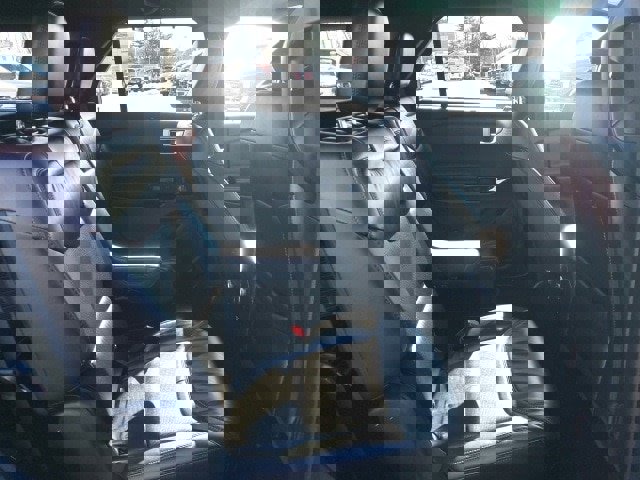 Certified 2021 Ford Explorer Platinum w/ Equipment Group 601A image 27