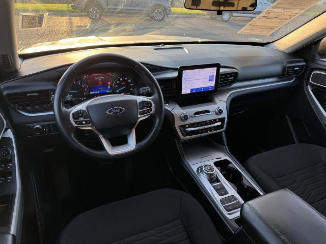 Certified 2021 Ford Explorer XLT image 17