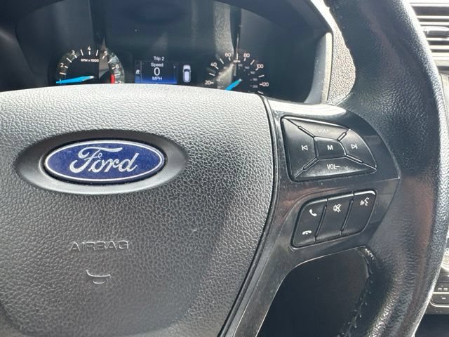 Certified 2017 Ford Explorer XLT FWD image 21
