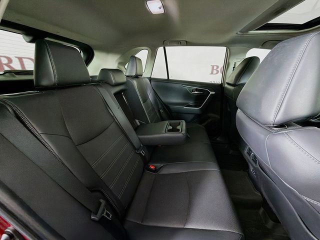 Used 2022 Toyota RAV4 Limited AWD/4WD image 33