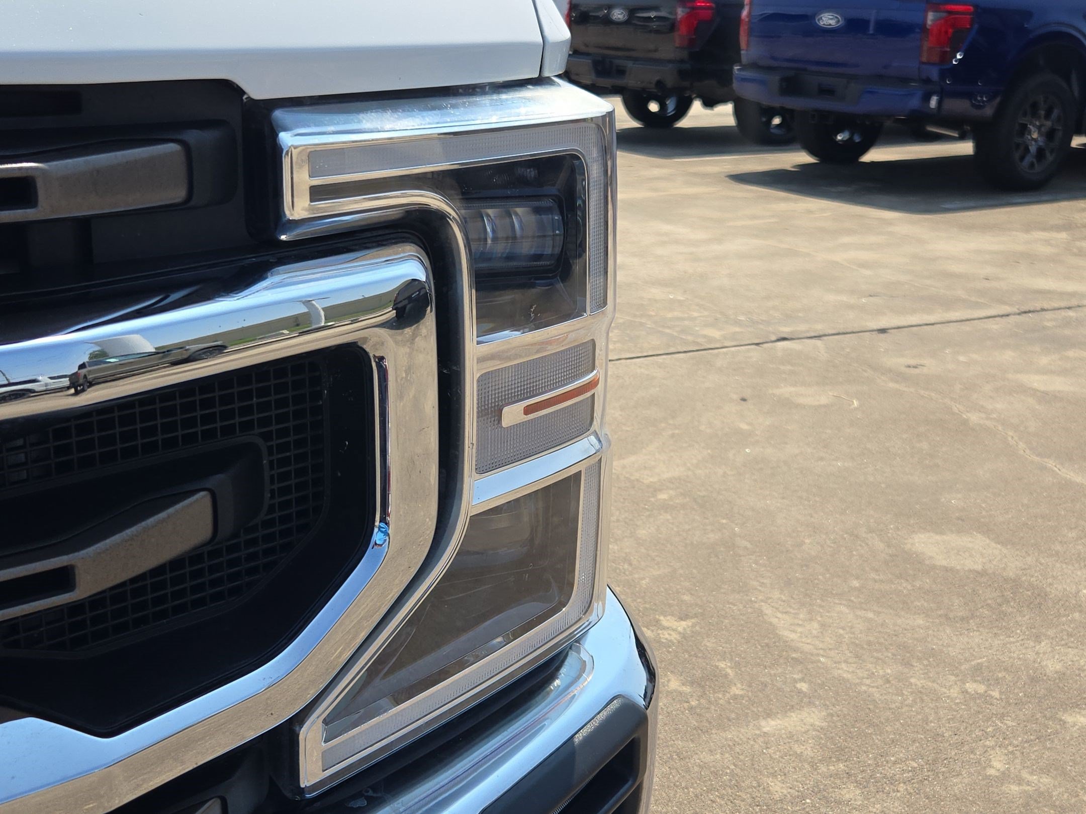 Certified 2022 Ford F250 King Ranch w/ King Ranch Ultimate Package AWD/4WD image 12