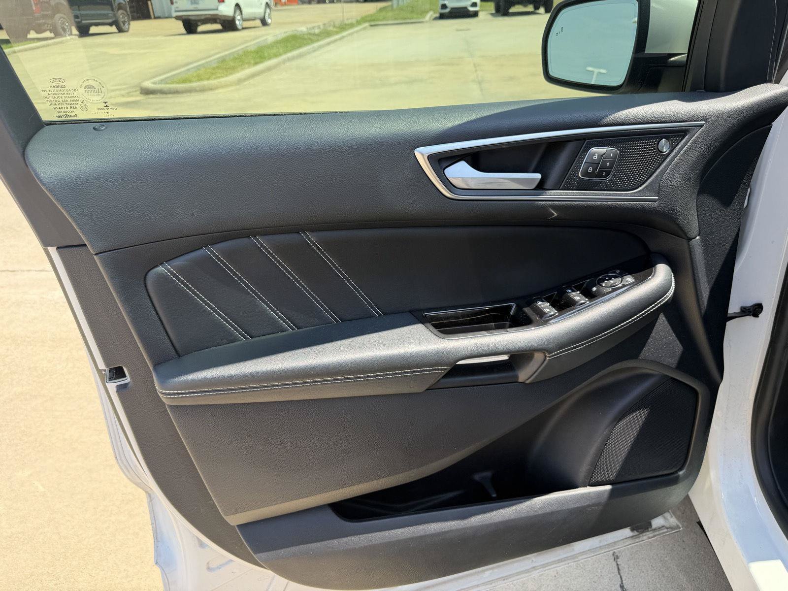 Certified 2019 Ford Edge ST w/ Equipment Group 401A AWD/4WD image 22