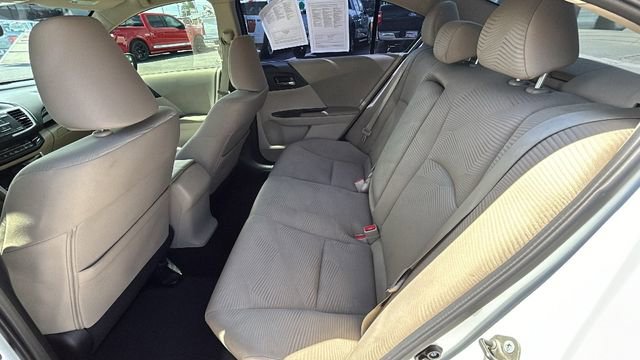 Used 2017 Honda Accord LX image 15