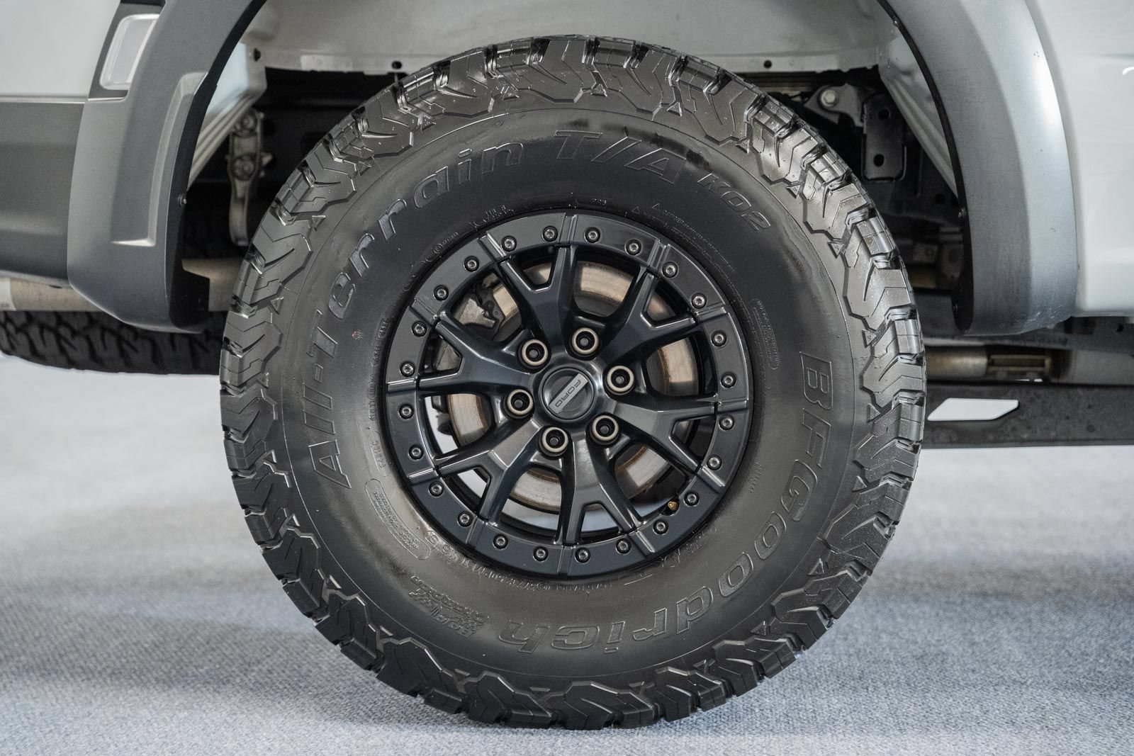 Certified 2023 Ford F150 Raptor w/ Raptor 37 Performance Package AWD/4WD image 26