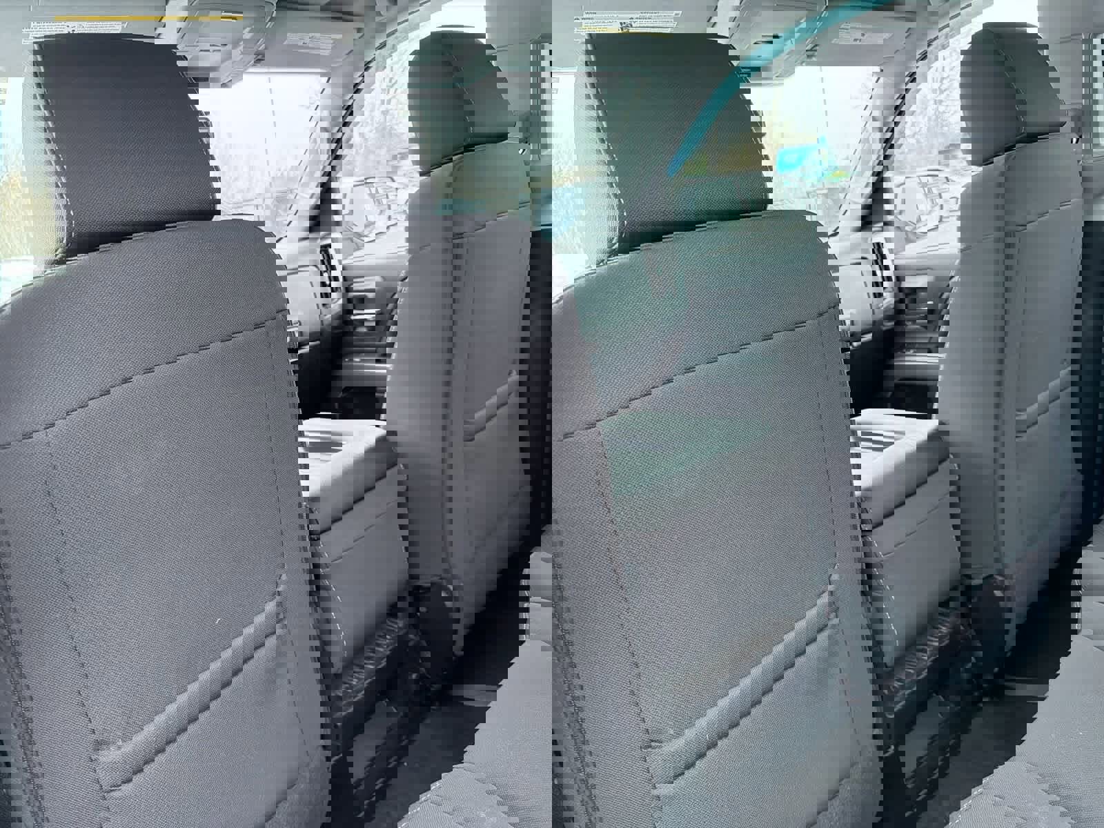 Used 2018 Chevrolet Silverado 1500 LT image 19