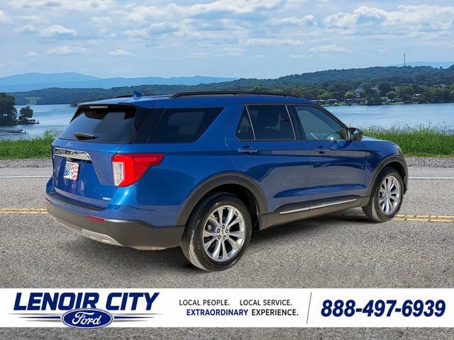 Certified 2020 Ford Explorer XLT w/ Equipment Group 202A AWD/4WD image 3