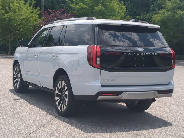 Certified 2025 Ford Expedition Platinum w/ Driver's Package AWD/4WD image 6