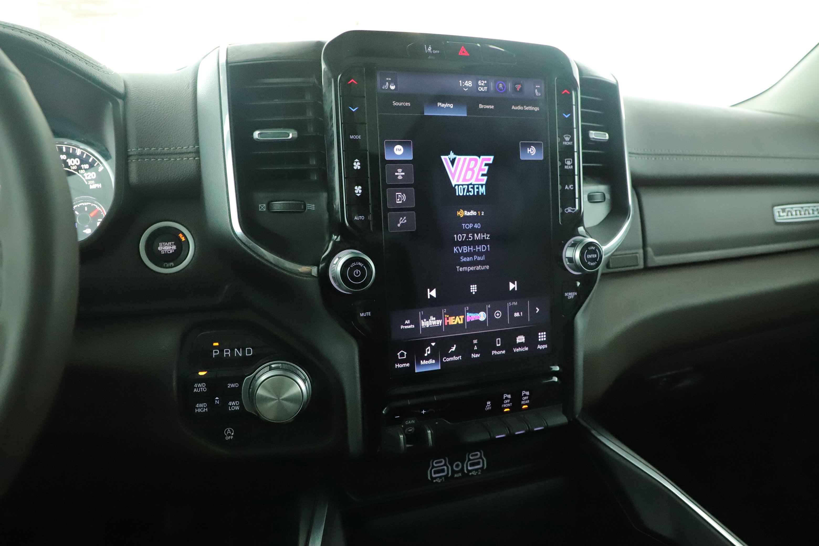 Used 2025 RAM 1500 Laramie w/ Laramie Southwest Edition image 15