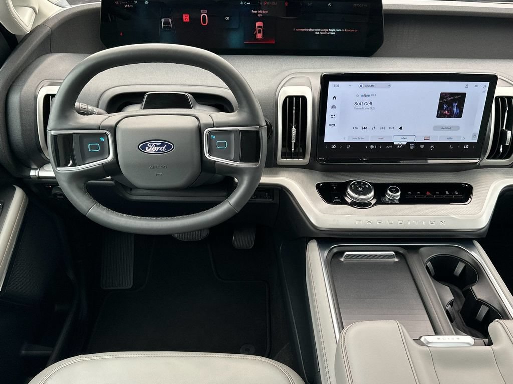 Certified 2025 Ford Expedition Active AWD/4WD image 13
