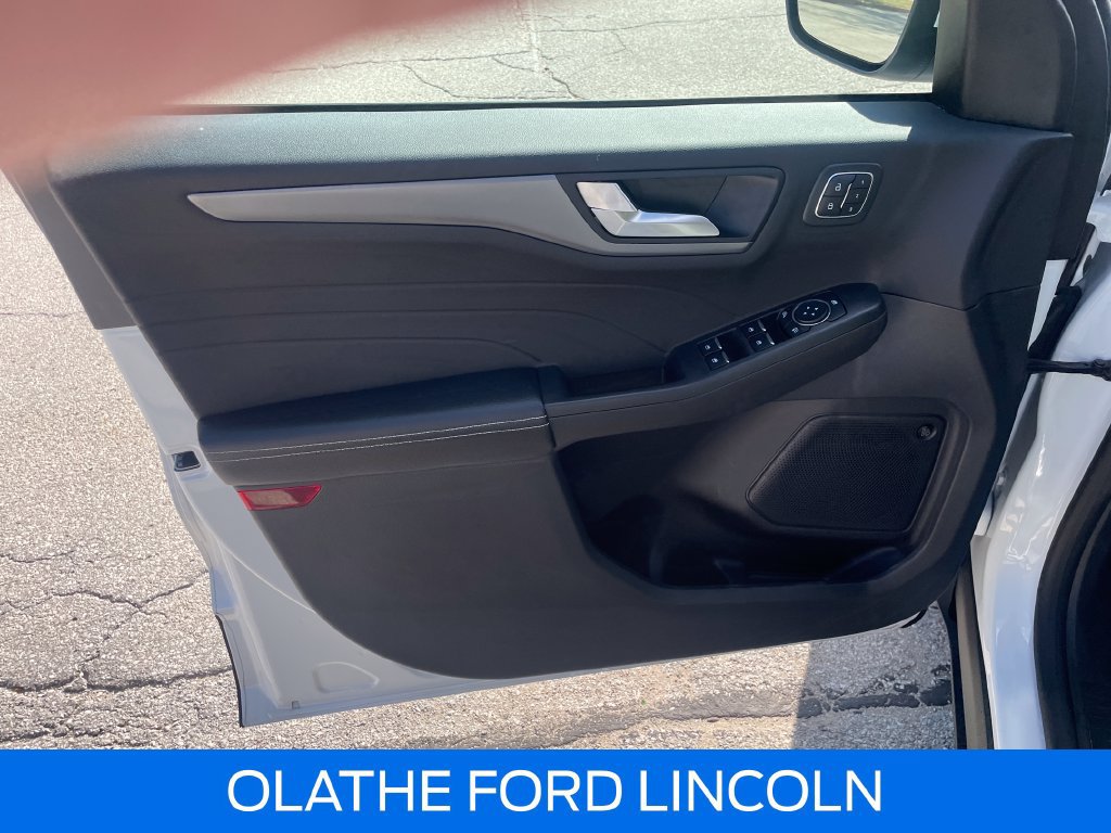 Certified 2023 Ford Escape Active w/ Tech Pack #2 FWD image 13