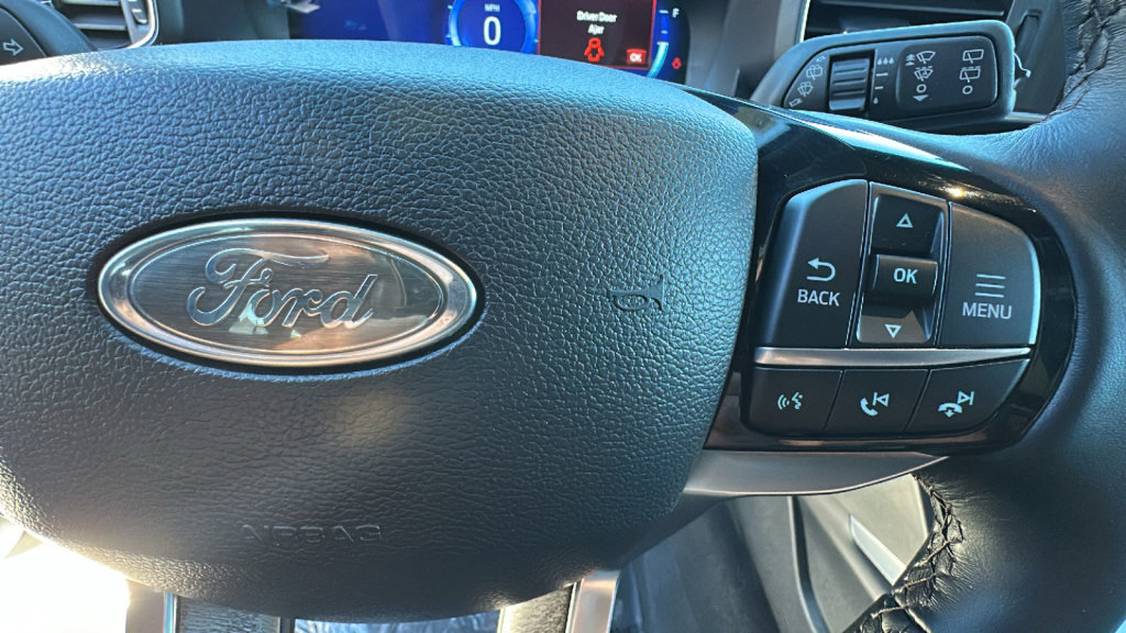 Certified 2023 Ford Explorer Platinum w/ Technology Package image 20