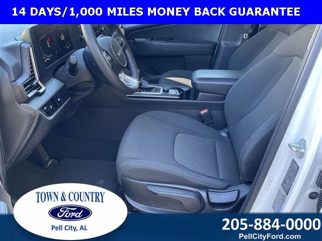 Used 2023 Kia Sportage LX image 13