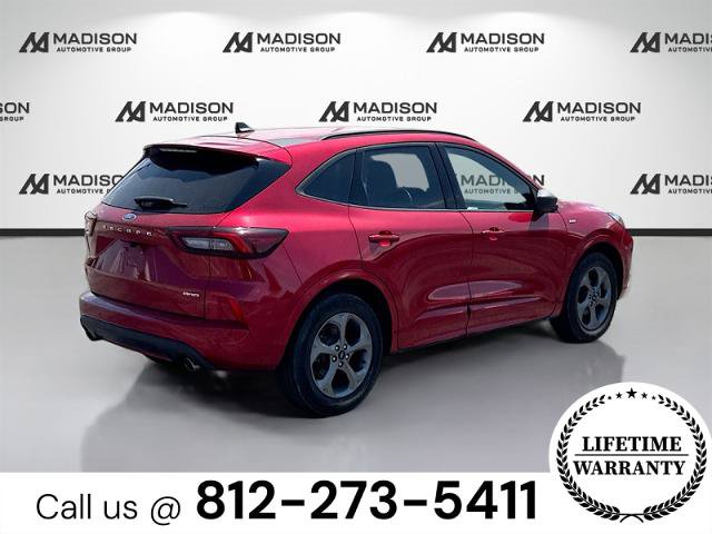 Certified 2023 Ford Escape ST-Line w/ Tech Pack #1 AWD/4WD image 3