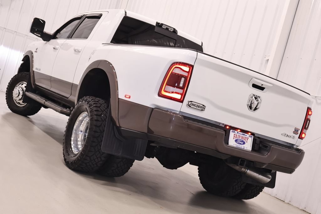 Used 2024 RAM 3500 Limited w/ Towing Technology Group AWD/4WD image 46