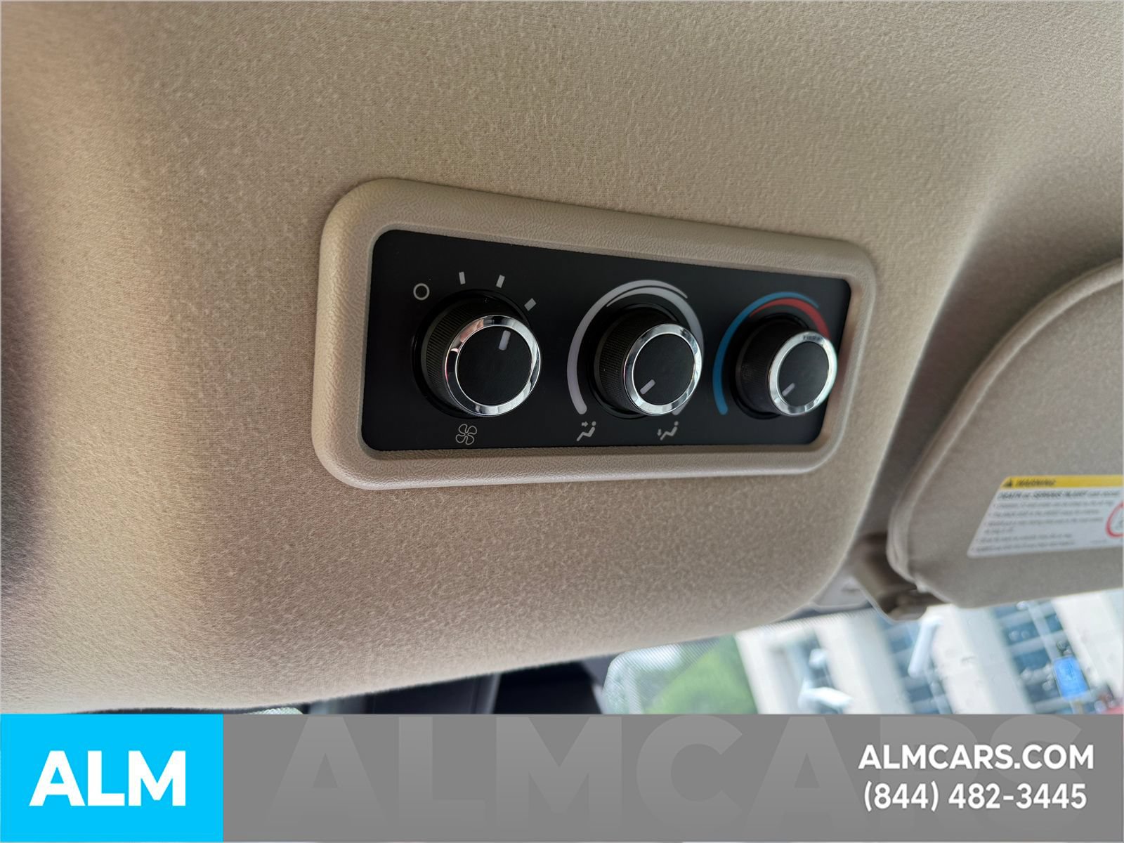 Used 2025 Chevrolet Express 3500 LT w/ LT Preferred Equipment Group RWD image 16