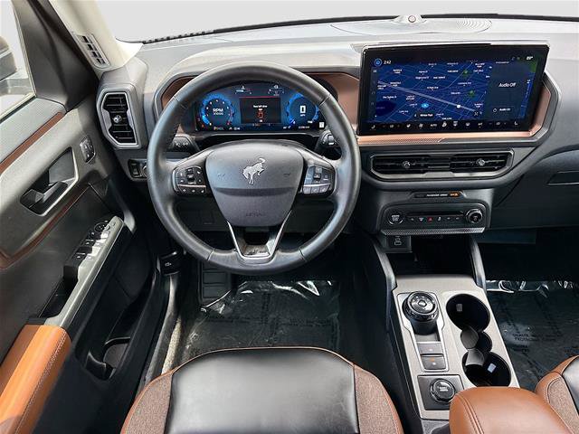 Certified 2025 Ford Bronco Sport Outer Banks w/ Outer Banks Tech Package+ AWD/4WD image 25