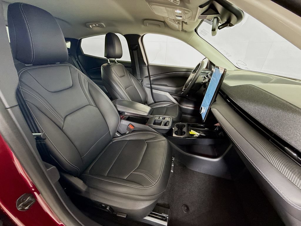 Certified 2025 Ford Mustang Mach-E Premium RWD image 29