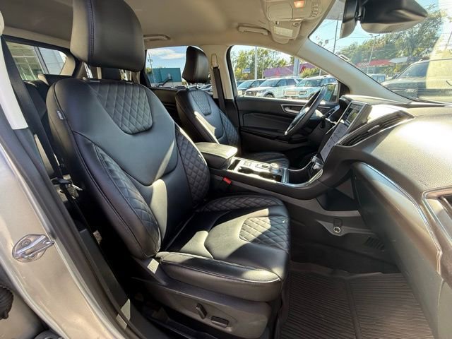 Certified 2024 Ford Edge Titanium image 13