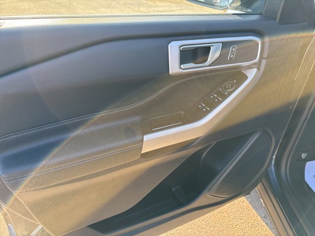 Certified 2024 Ford Explorer XLT w/ Equipment Group 202A image 13
