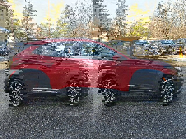 Used 2023 Hyundai Kona Limited image 10