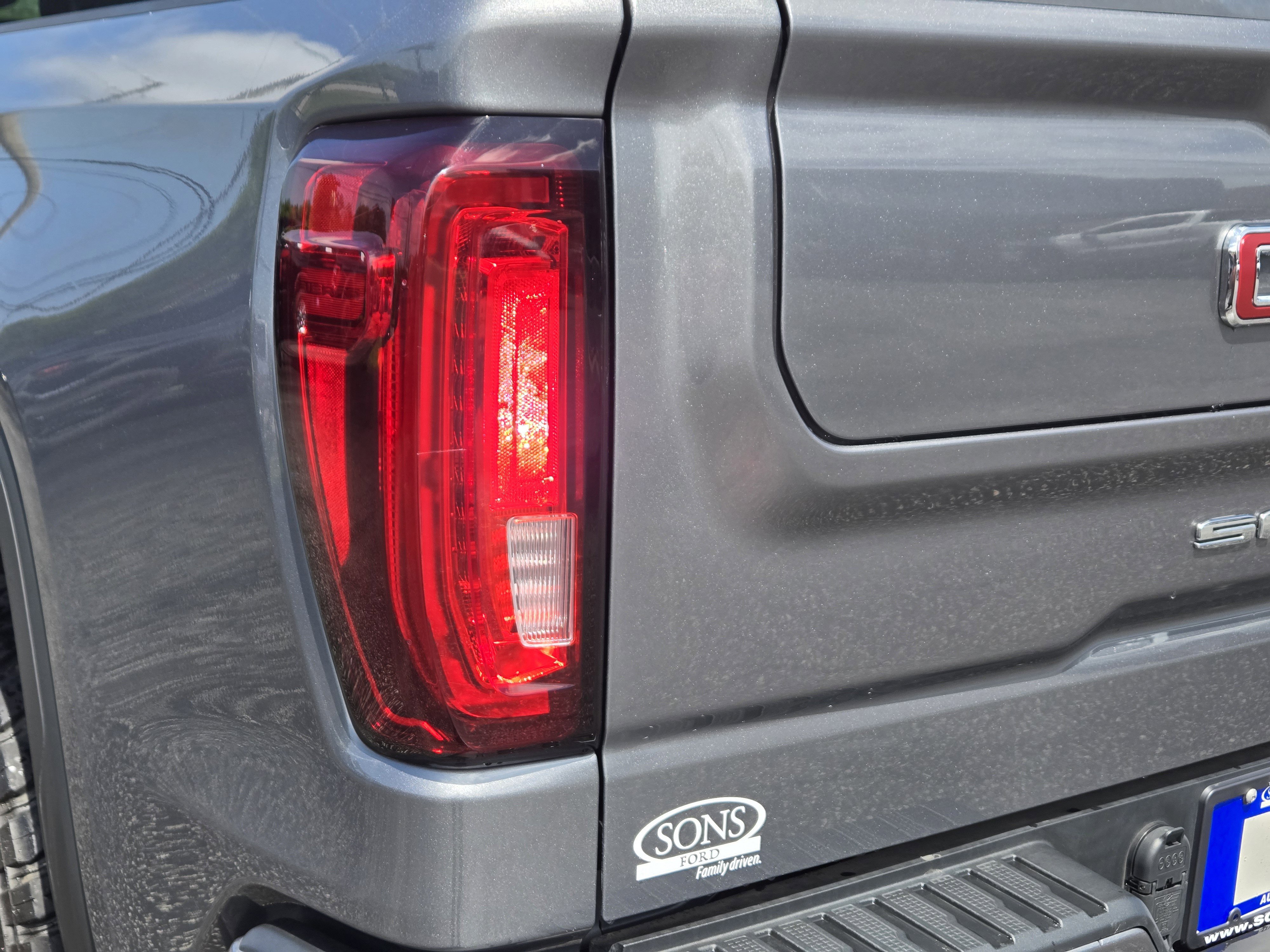 Used 2021 GMC Sierra 1500 AT4 AWD/4WD image 10