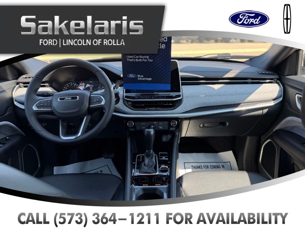 Used 2025 Jeep Compass Latitude AWD/4WD image 38