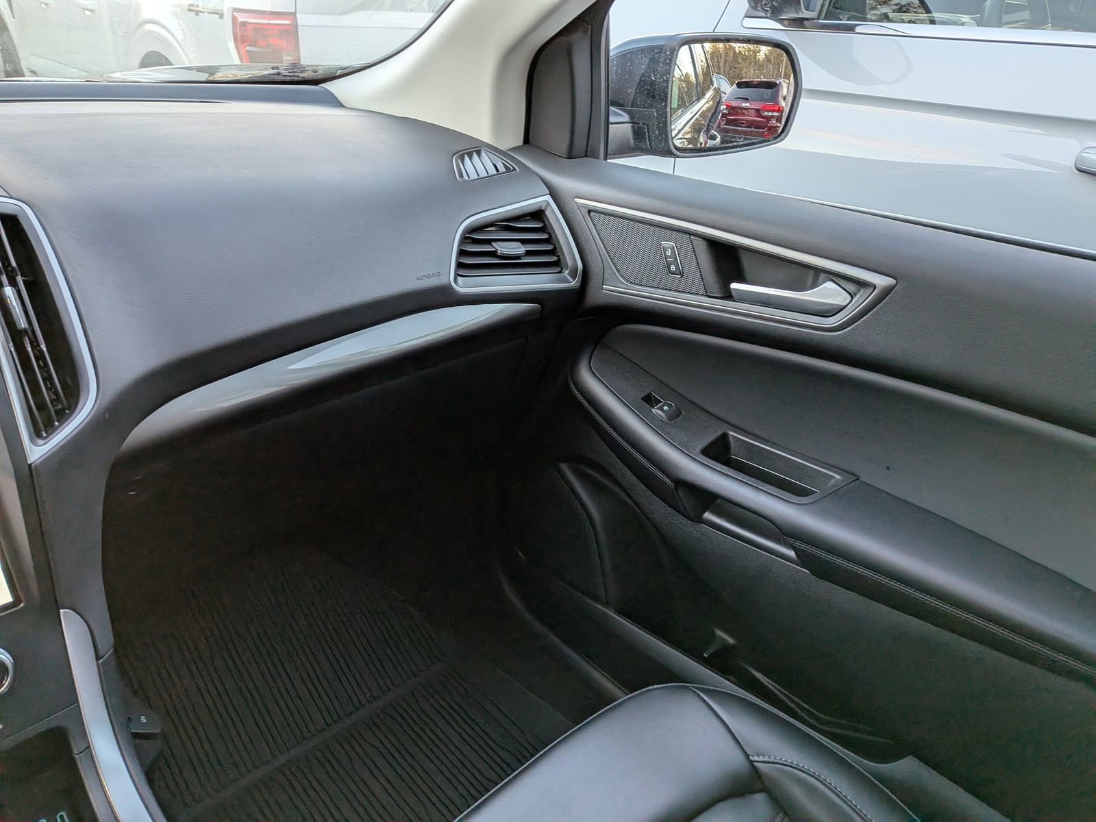 Certified 2024 Ford Edge SEL w/ Convenience Package image 20