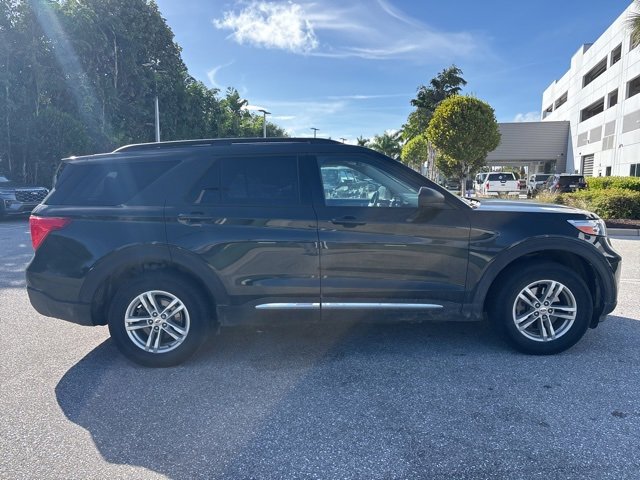 Certified 2022 Ford Explorer XLT w/ Equipment Group 202A image 2
