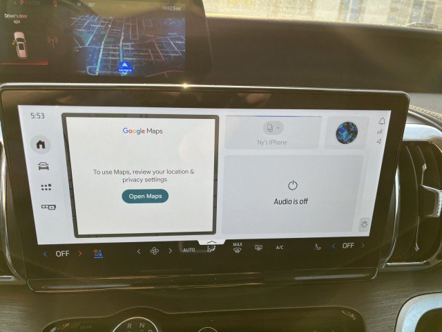 Certified 2025 Ford Expedition Max Platinum w/ Driver's Package image 19