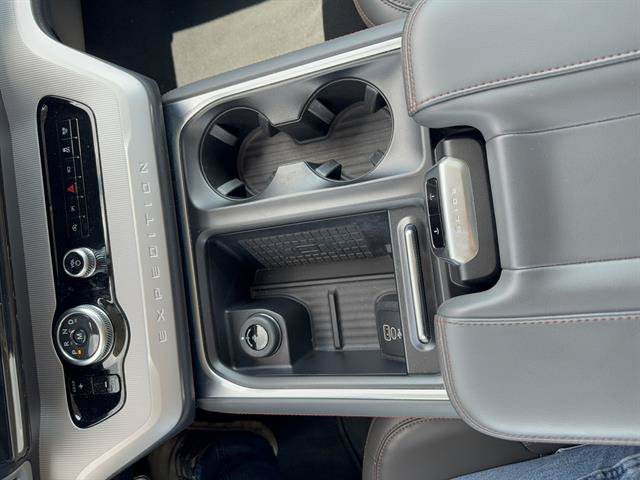 Certified 2025 Ford Expedition Active RWD image 13