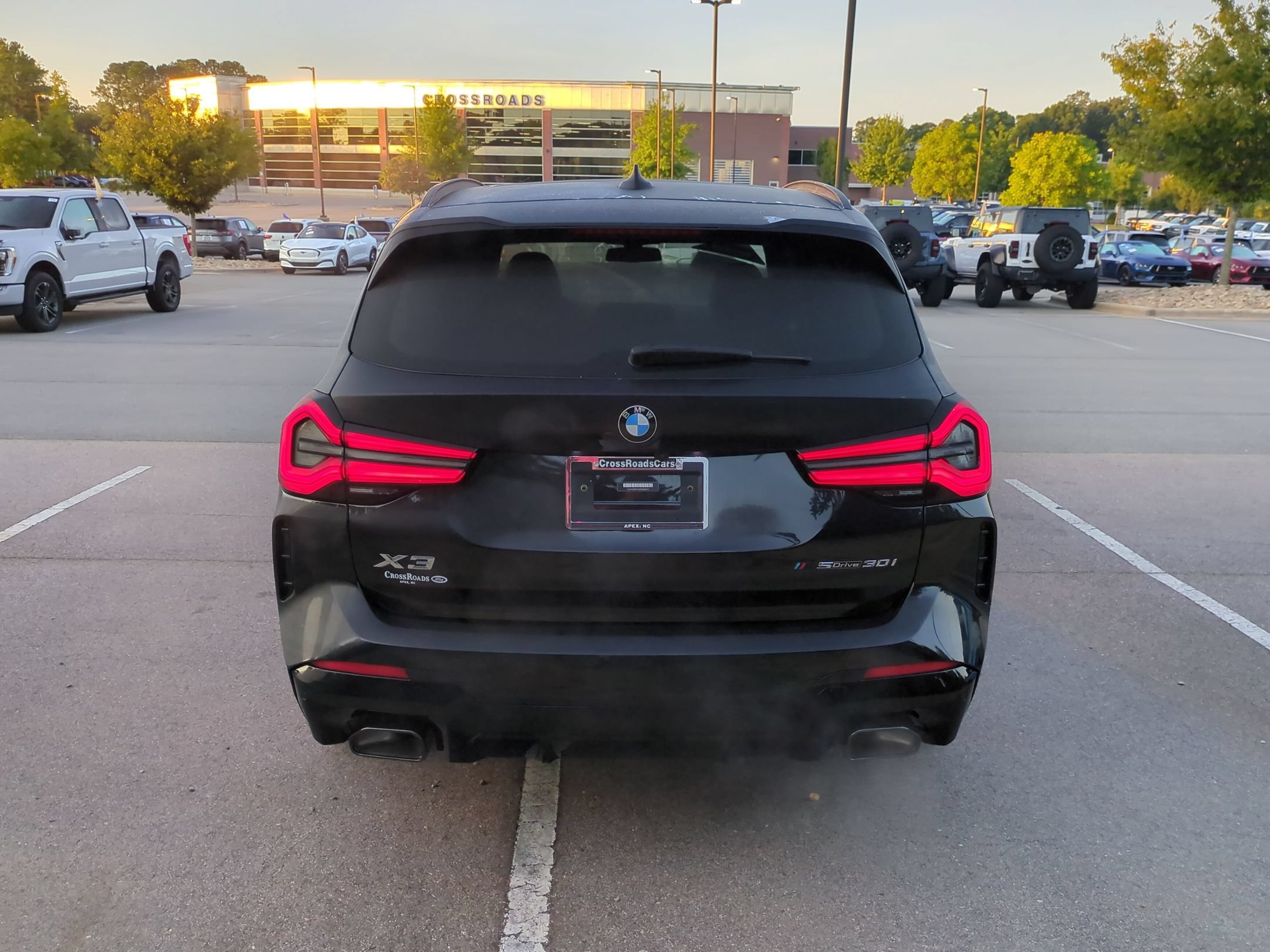 Used 2023 BMW X3 sDrive30i w/ M Sport Package RWD image 5