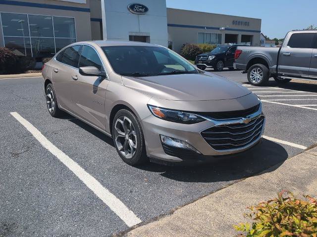 Used 2023 Chevrolet Malibu LT FWD image 3