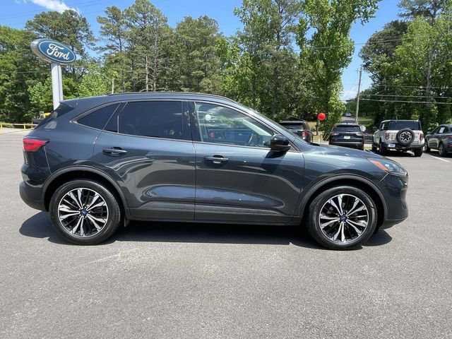 Certified 2022 Ford Escape SE w/ SE Sport Appearance Package FWD image 6