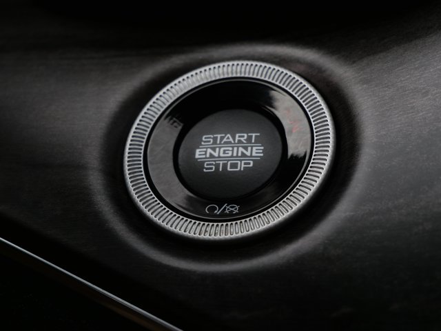 Used 2022 Jeep Grand Cherokee L Overland w/ Luxury Tech Group IV AWD/4WD image 23
