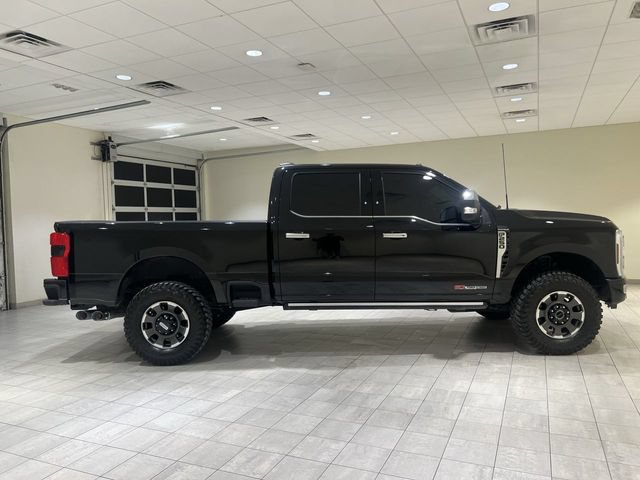 Certified 2025 Ford F250 Platinum w/ Platinum Plus Package AWD/4WD image 6