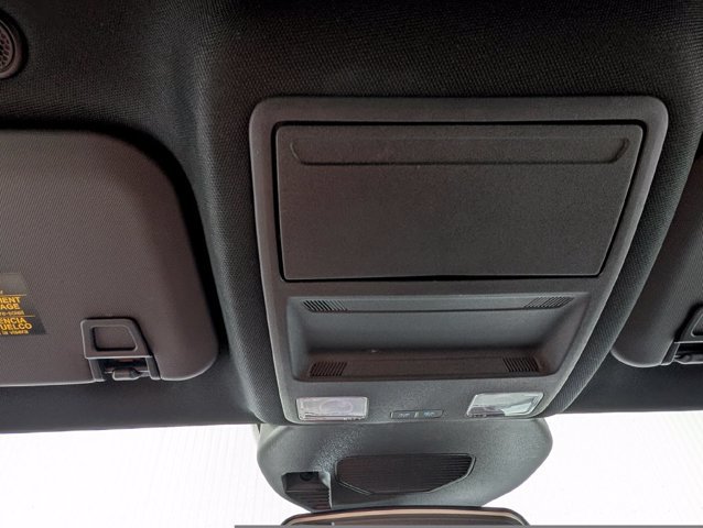 Certified 2025 Ford Escape ST-Line Select AWD/4WD image 8