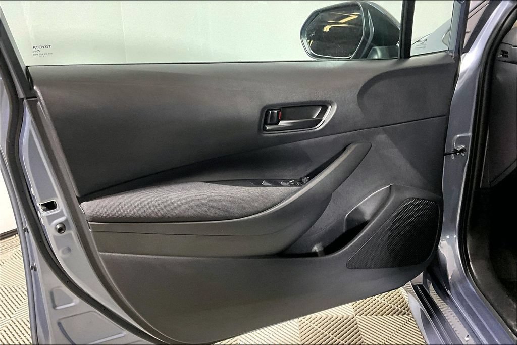 Used 2026 Toyota Corolla LE FWD image 18
