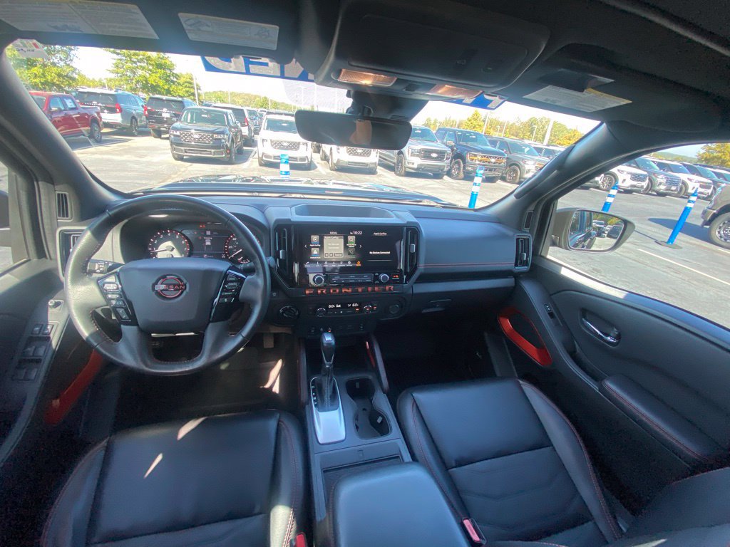 Used 2025 Nissan Frontier PRO-4X w/ Pro Premium Package AWD/4WD image 23