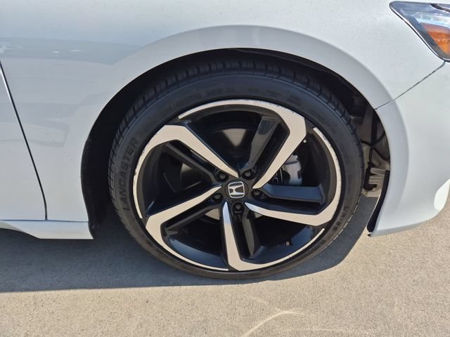 Used 2019 Honda Accord Sport image 10