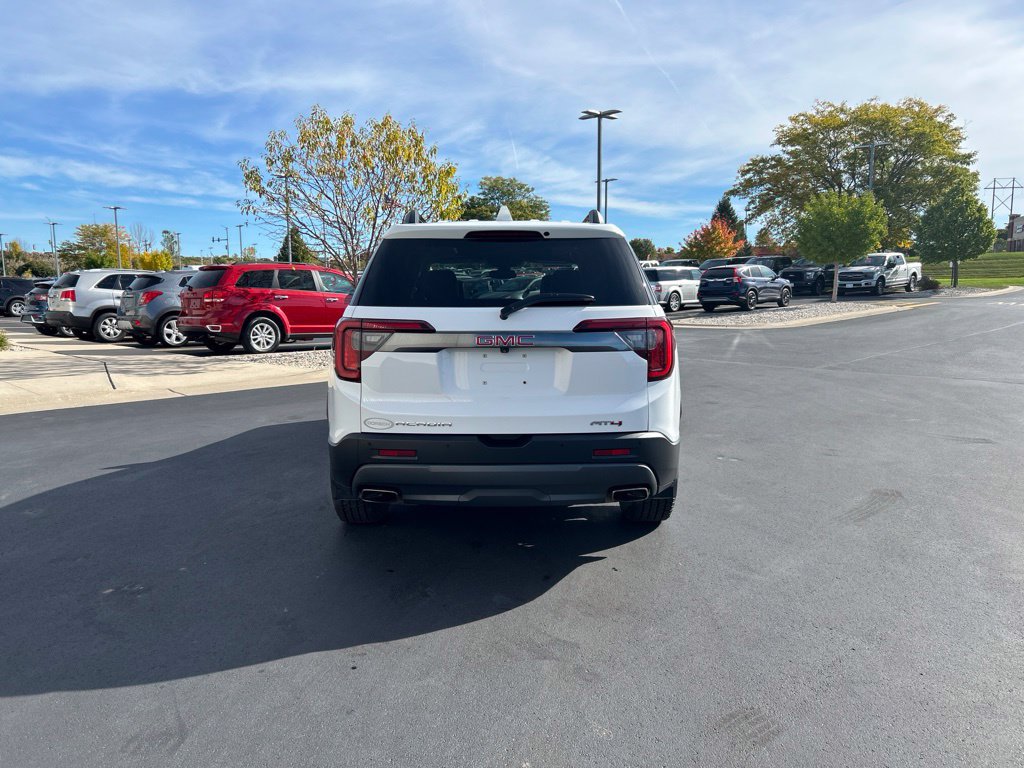 Used 2020 GMC Acadia AT4 w/ GMC Pro Grade Package AWD/4WD image 7