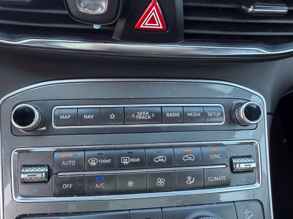 Used 2023 Hyundai Santa Fe Calligraphy AWD/4WD image 13