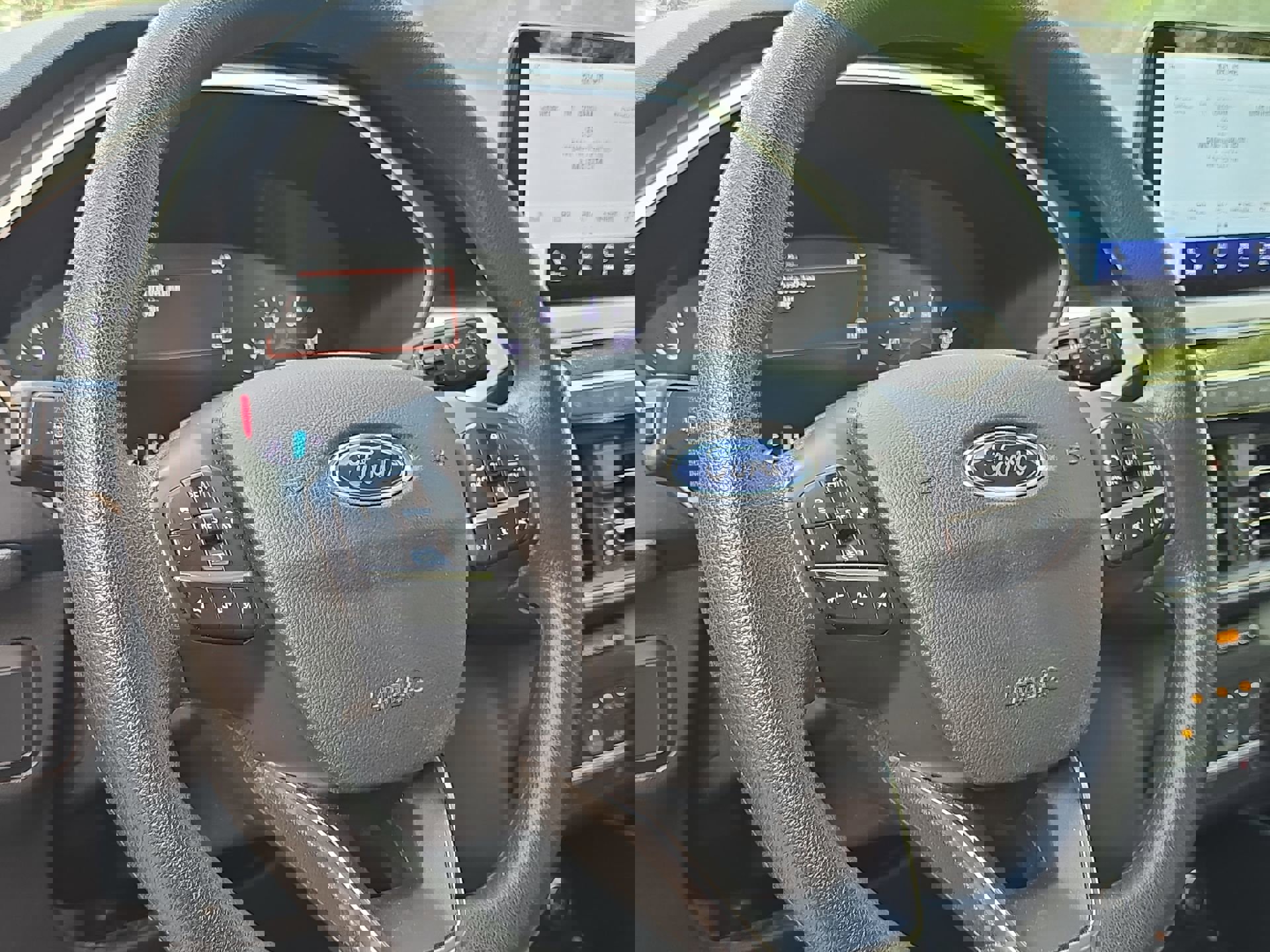 Certified 2020 Ford Escape SE image 14