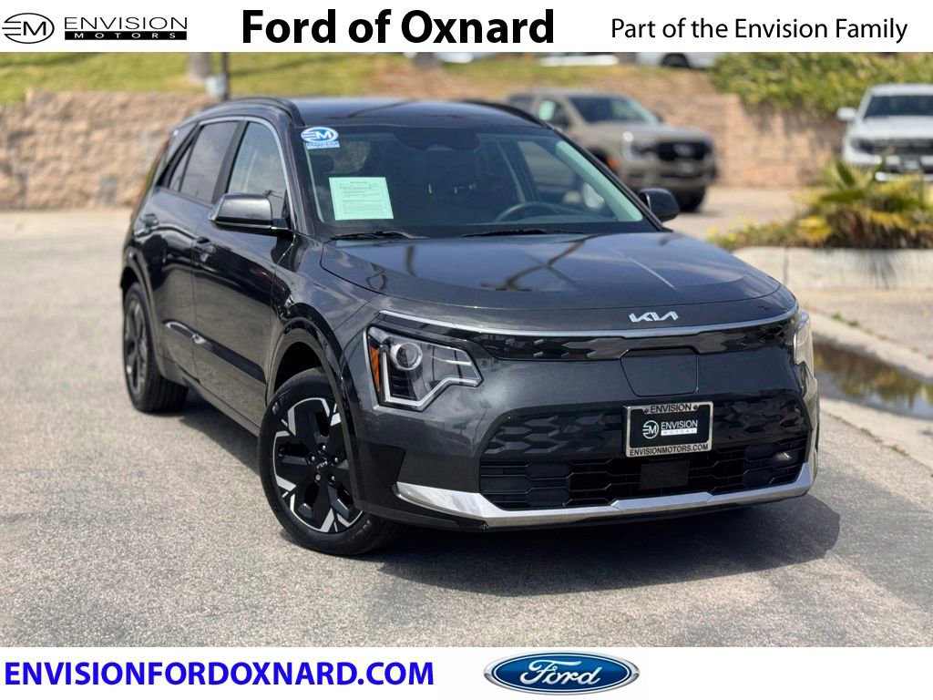 Used 2025 Kia Niro Wind FWD image 1