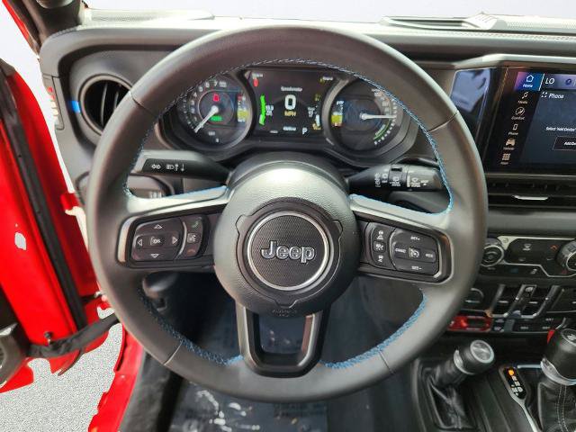 Used 2024 Jeep Wrangler Unlimited Rubicon 4xe AWD/4WD image 12