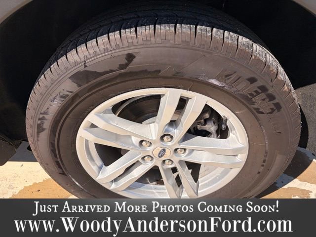 Certified 2022 Ford Explorer XLT image 7