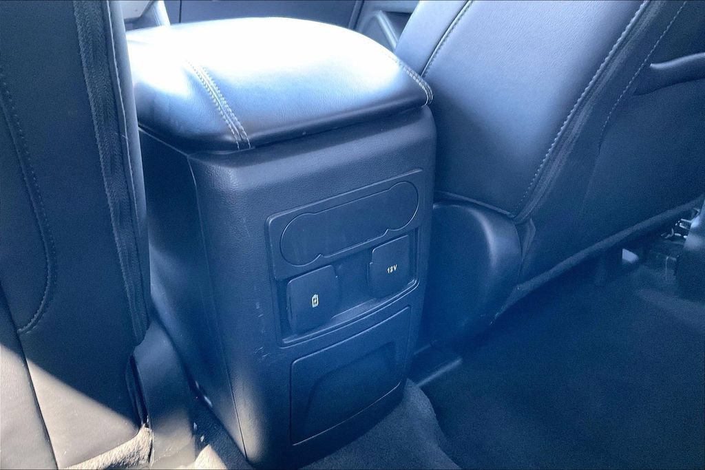 Certified 2023 Ford Explorer XLT w/ Equipment Group 202A RWD image 34