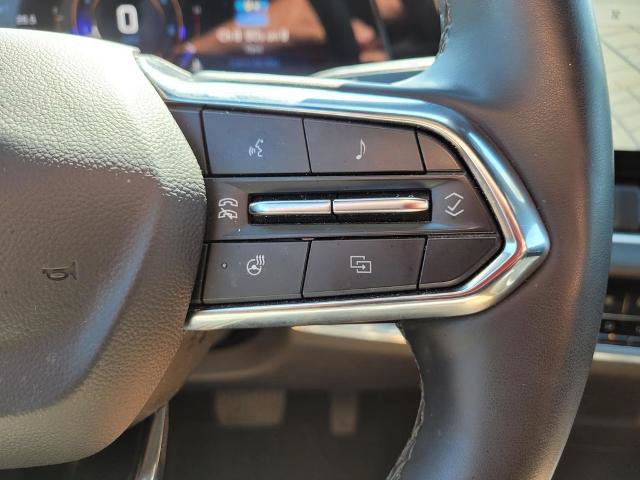 Used 2025 Chevrolet Equinox LT w/ Convenience Package II FWD image 26