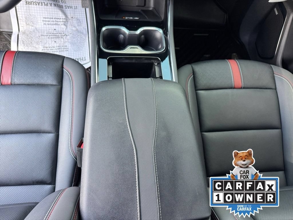 Used 2026 Chevrolet Traverse RS FWD image 16