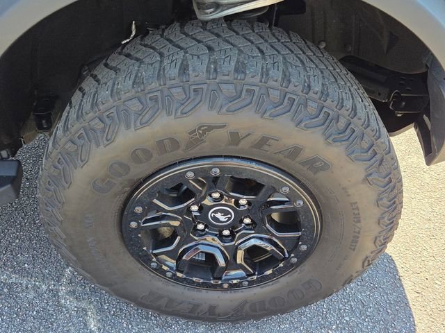 Certified 2021 Ford Bronco Wildtrak image 9