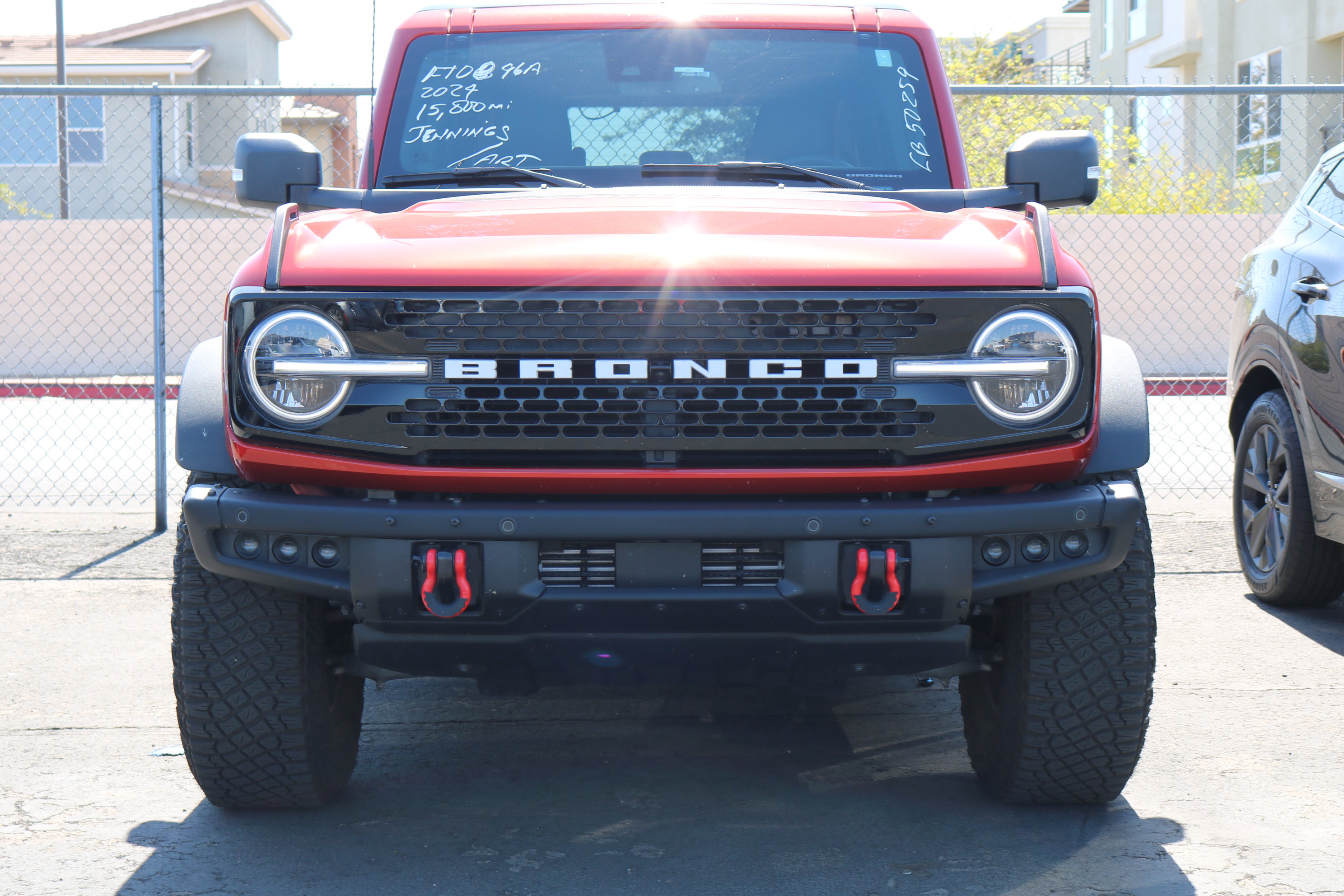 Certified 2024 Ford Bronco Wildtrak AWD/4WD image 3